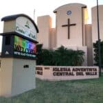 Central Del Valle Iglesia Adventista Church Sign